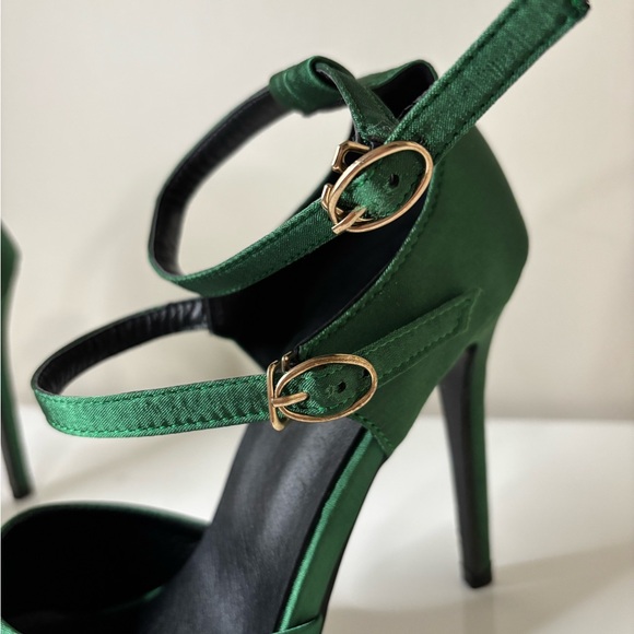 Emerald Satin Double Strap Pointed Toe High Heel Pumps - Picture 4 of 5